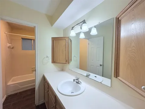 3820 Clover Drive Alvin TX 77511