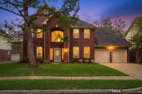 7114 Trimstone Drive Pasadena TX 77505