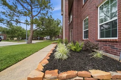 7114 Trimstone Drive Pasadena TX 77505