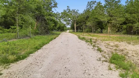 1165 Cr 213 Tract 2 Weimar TX 78962