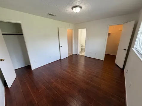 10135 Fernstone Lane Houston TX 77070