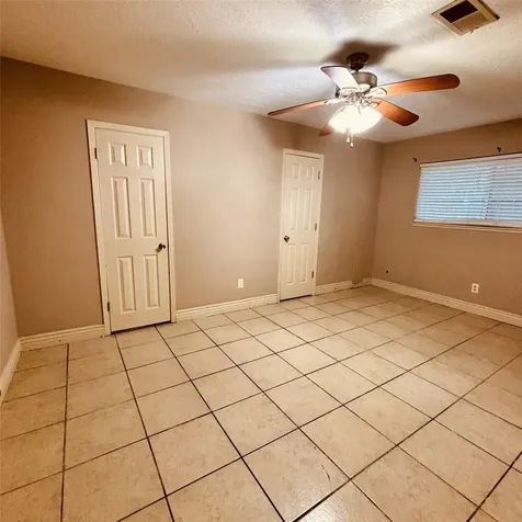 2902 19th Avenue N Texas City TX 77590