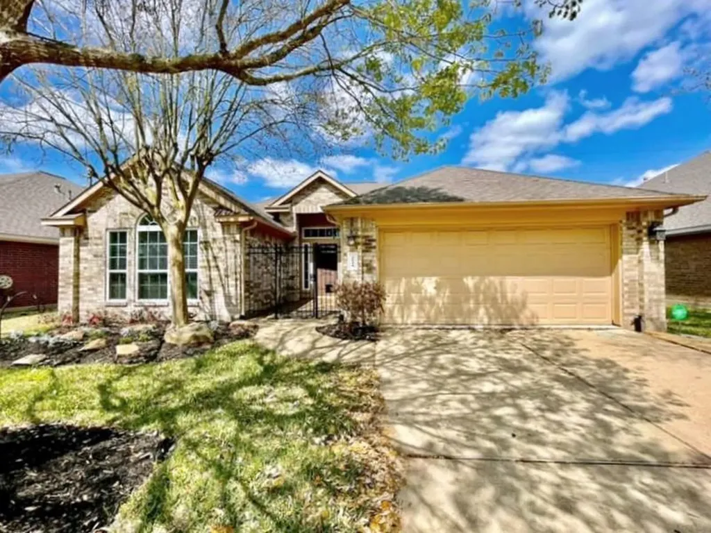 2526 Lake Dale Lane Richmond TX 77406