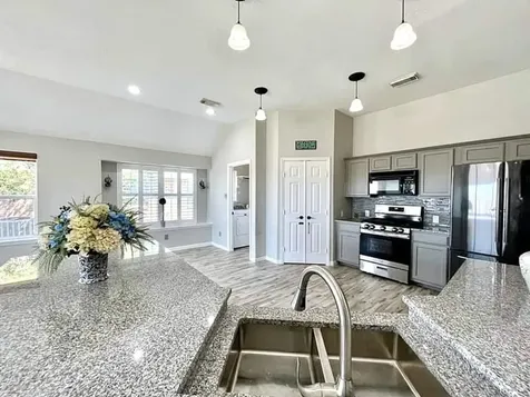 2526 Lake Dale Lane Richmond TX 77406