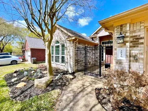 2526 Lake Dale Lane Richmond TX 77406