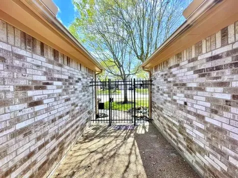 2526 Lake Dale Lane Richmond TX 77406