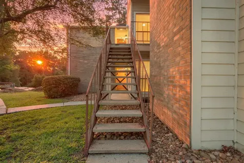 3500 Tangle Brush Drive 6 The Woodlands TX 77381