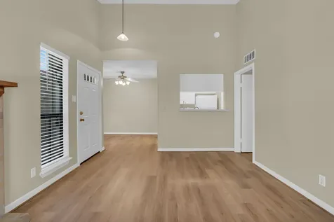 3500 Tangle Brush Drive 6 The Woodlands TX 77381