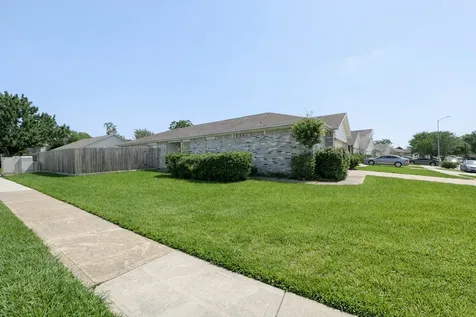 7450 Parkland Manor Drive Cypress TX 77433