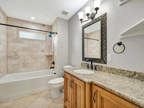 4628 Kermit Street Houston TX 77009