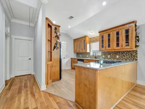 4628 Kermit Street Houston TX 77009