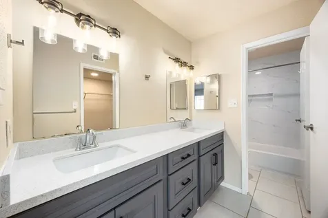 7575 Cambridge Street 1604 Houston TX 77054
