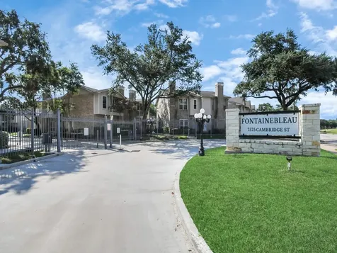 7575 Cambridge Street 1604 Houston TX 77054