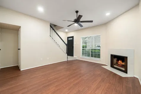 7575 Cambridge Street 1604 Houston TX 77054