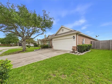 1734 Roaring Springs Lane Pasadena TX 77586