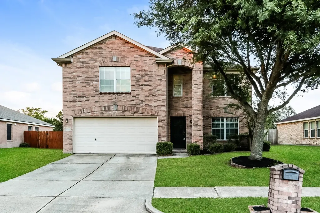 3710 Mystic Meadows Lane Friendswood TX 77546