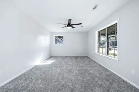 405 Karlis Drive Alvin TX 77511