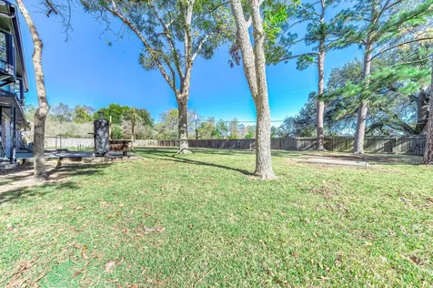 405 Karlis Drive Alvin TX 77511
