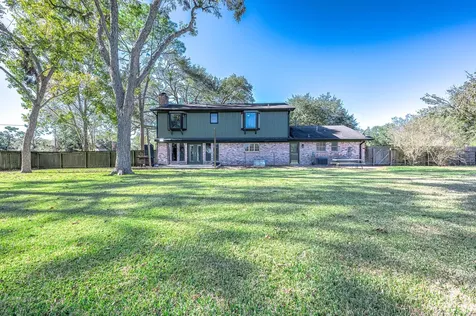 405 Karlis Drive Alvin TX 77511