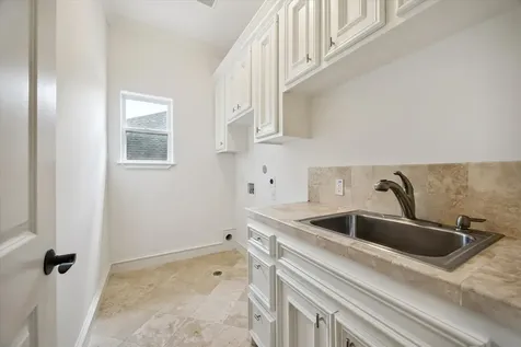 3917 Tennyson Street West University Place TX 77005
