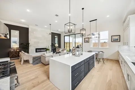 5926 Cottage Grove Lake Drive Houston TX 77007