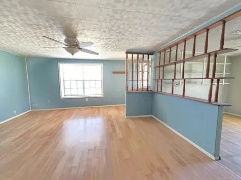 235 2nd Street Van Vleck TX 77482