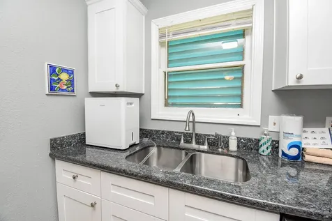 2209 Saladia Street Galveston TX 77551