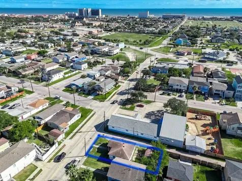 2209 Saladia Street Galveston TX 77551