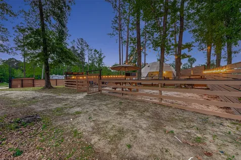 795 County Road 332 Cleveland TX 77328