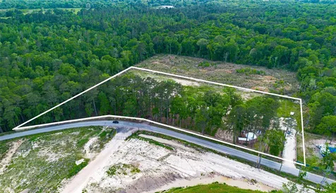 795 County Road 332 Cleveland TX 77328