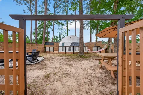 795 County Road 332 Cleveland TX 77328