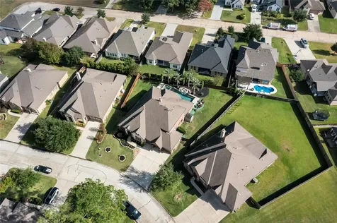 39 Camden Oaks Lane Montgomery TX 77356
