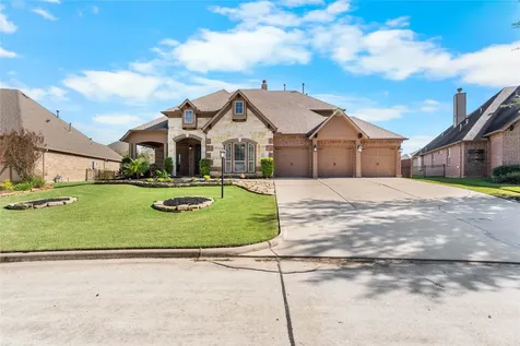 39 Camden Oaks Lane Montgomery TX 77356