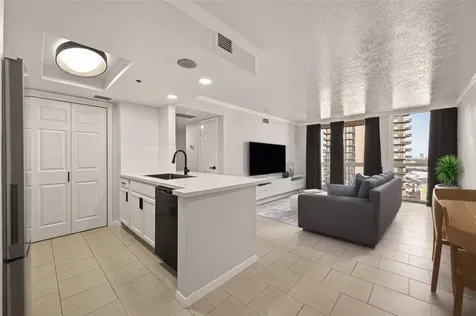 3525 Sage Road 1405 Houston TX 77056