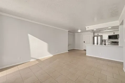 3525 Sage Road 1405 Houston TX 77056