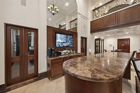 3525 Sage Road 1405 Houston TX 77056