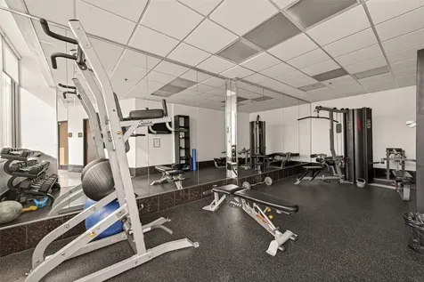 3525 Sage Road 1405 Houston TX 77056