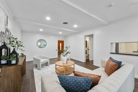 5830 Yarwell Drive Houston TX 77096