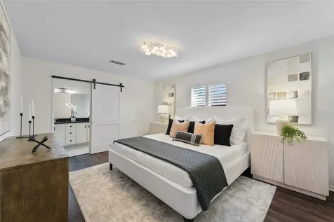 5830 Yarwell Drive Houston TX 77096