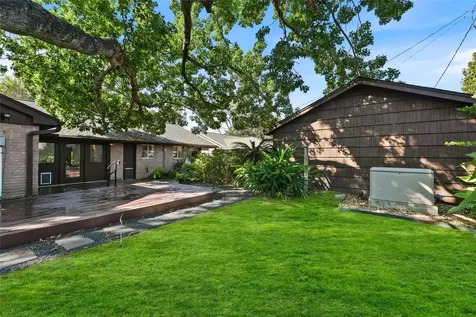 5830 Yarwell Drive Houston TX 77096