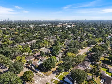5830 Yarwell Drive Houston TX 77096