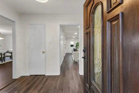 5830 Yarwell Drive Houston TX 77096