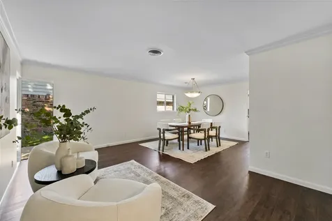 5830 Yarwell Drive Houston TX 77096