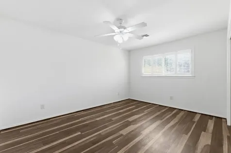 7738 Beaudelaire Circle Galveston TX 77551