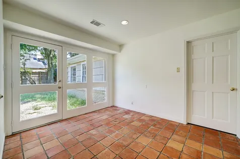 5642 Wickersham Lane Houston TX 77056