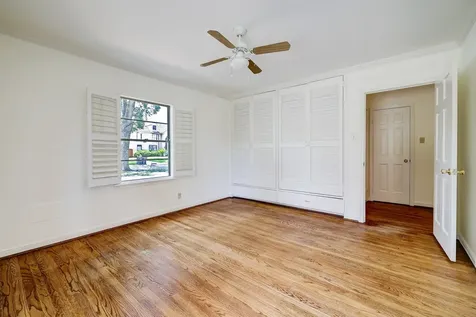 5642 Wickersham Lane Houston TX 77056