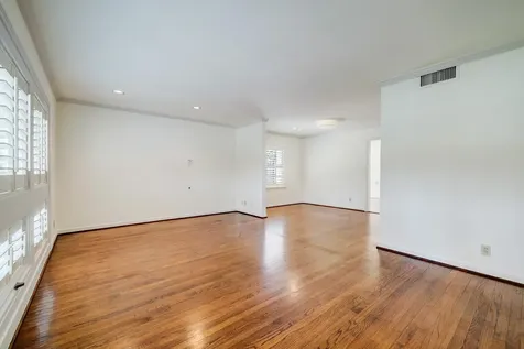 5642 Wickersham Lane Houston TX 77056