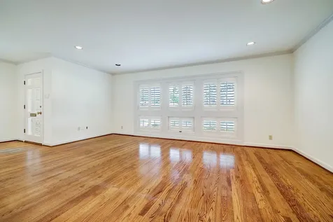5642 Wickersham Lane Houston TX 77056