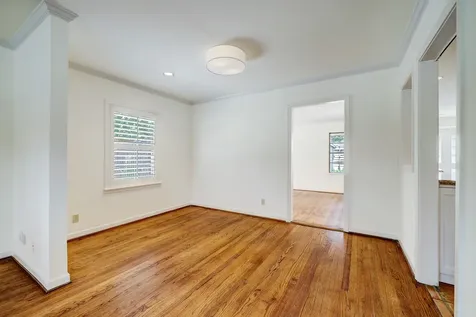 5642 Wickersham Lane Houston TX 77056