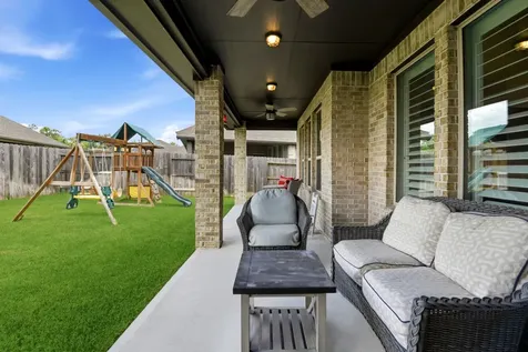 30910 Laurel Creek Lane Conroe TX 77385